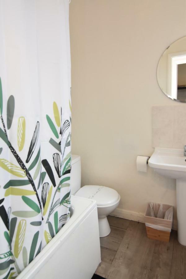 Cozy Apartment In Camden Town London Exteriör bild